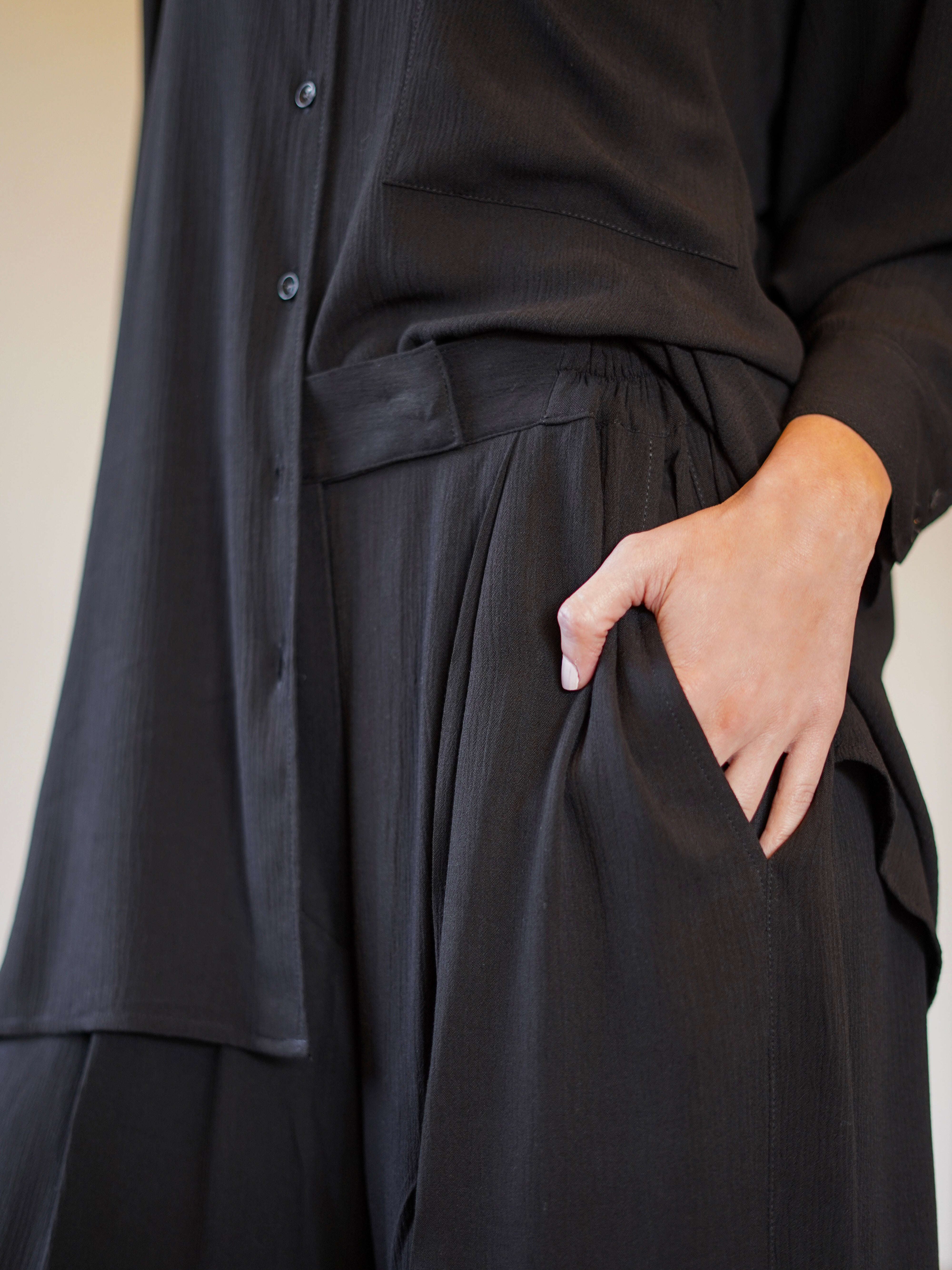 CALIE CO-ORD IN BLACK