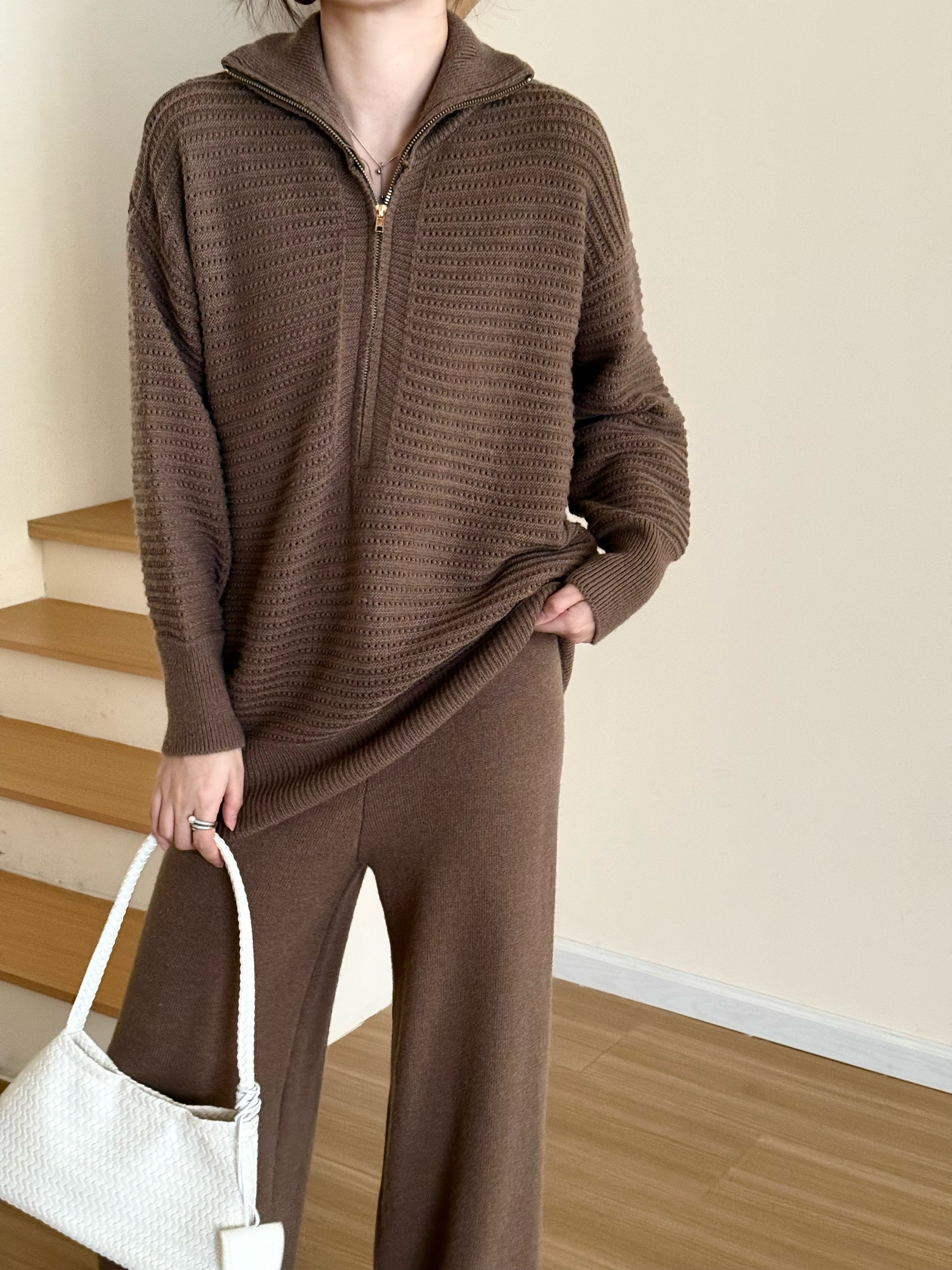 LOLO KNIT DETAIL SUIT BROWN