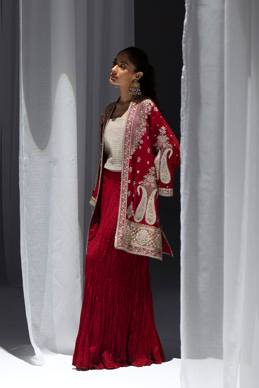 DEEP BURGUNDY | E0945/104/414