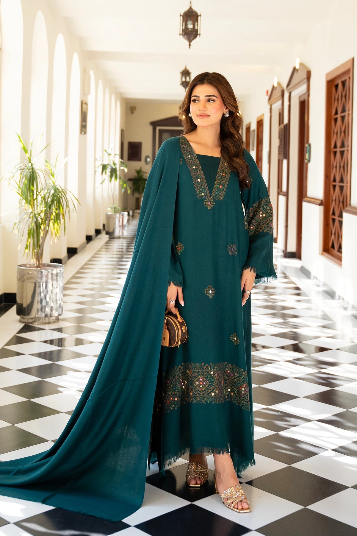 NILOFER