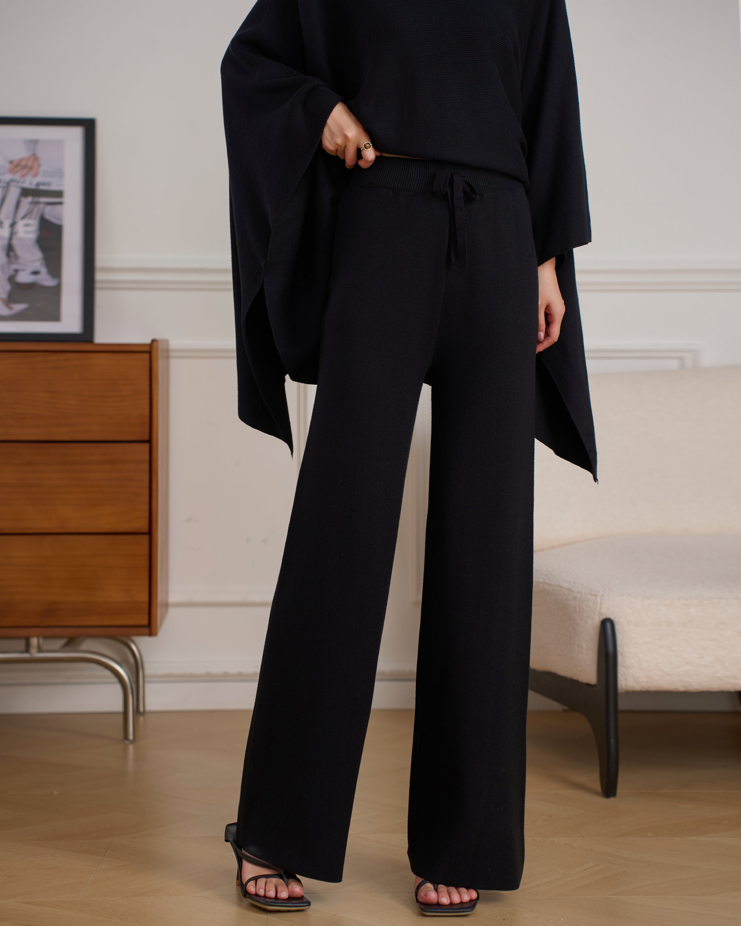 Lily Classic Knit Black Set