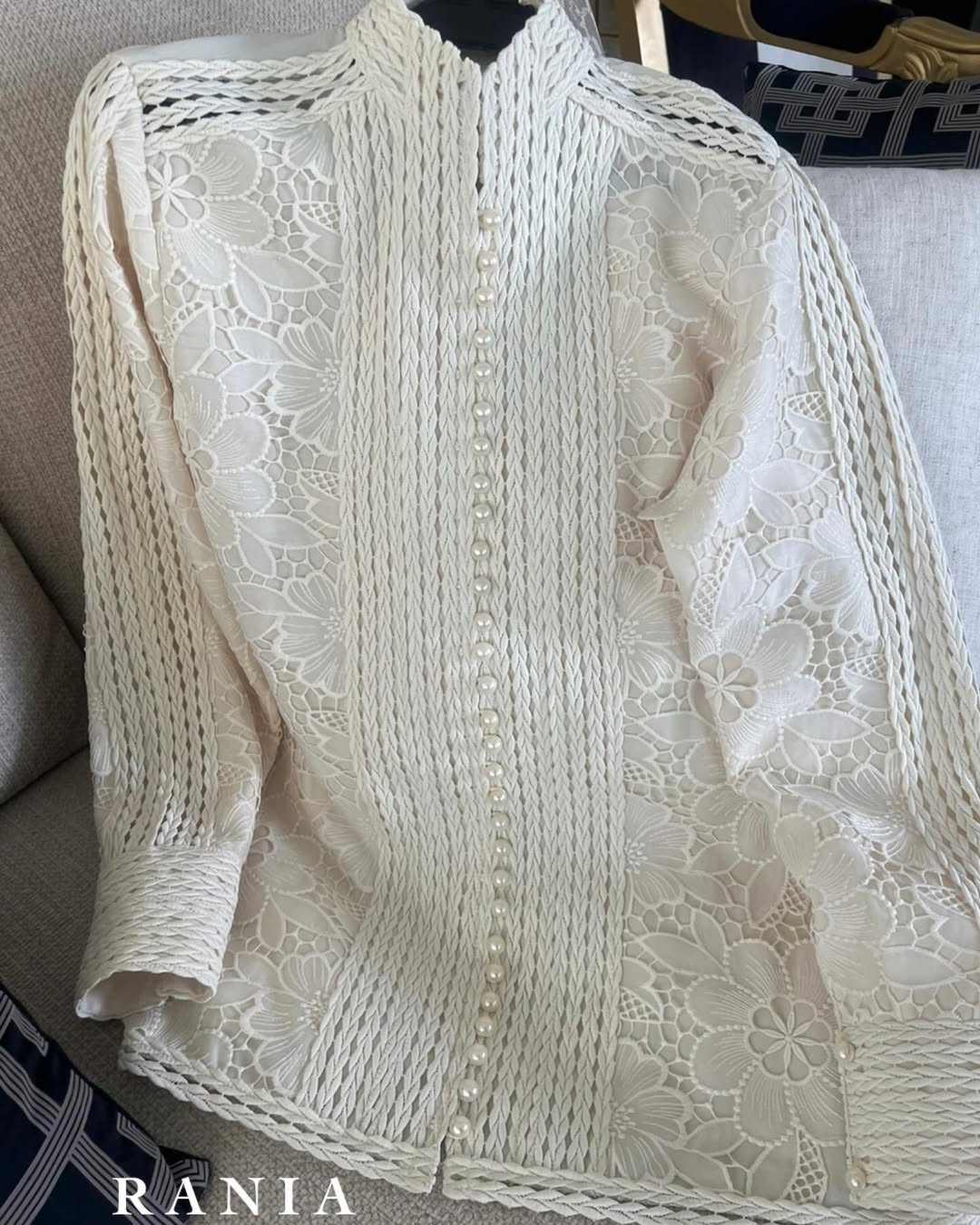 RANIA PEARL FLORAL SHIRT