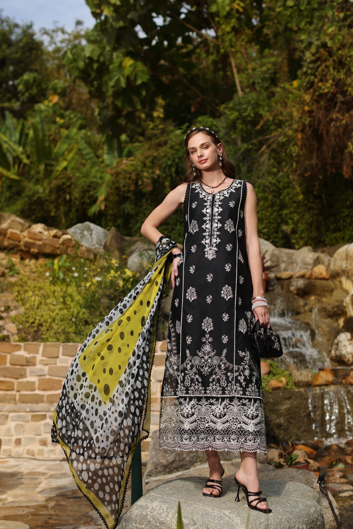 NOOR CHIKANKARI (D3-B)