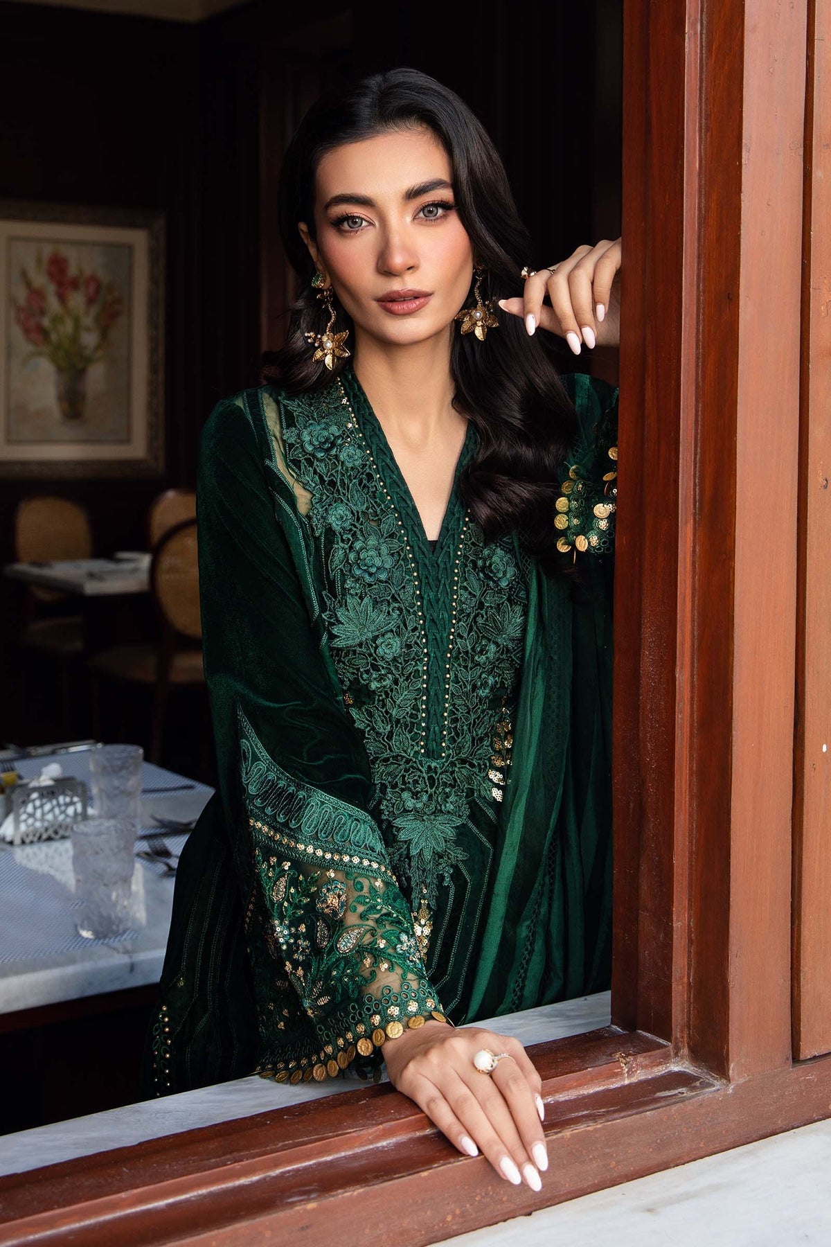 Maria B Winter Luxe collection 2024 - 3 Piece Unstitched Embroidered Velvet Suit | DL-1212