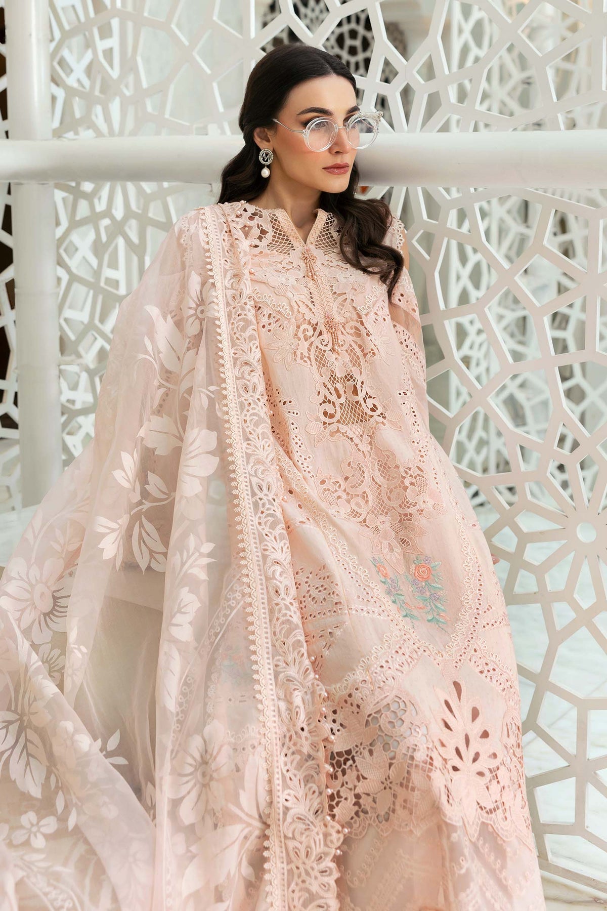MARIA.B LAWN (D-2513-A)