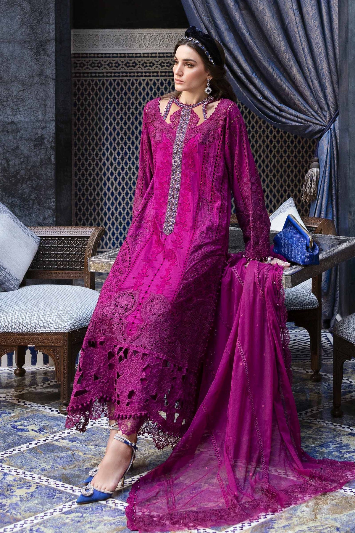 MARIA.B LAWN (D-2502-B)