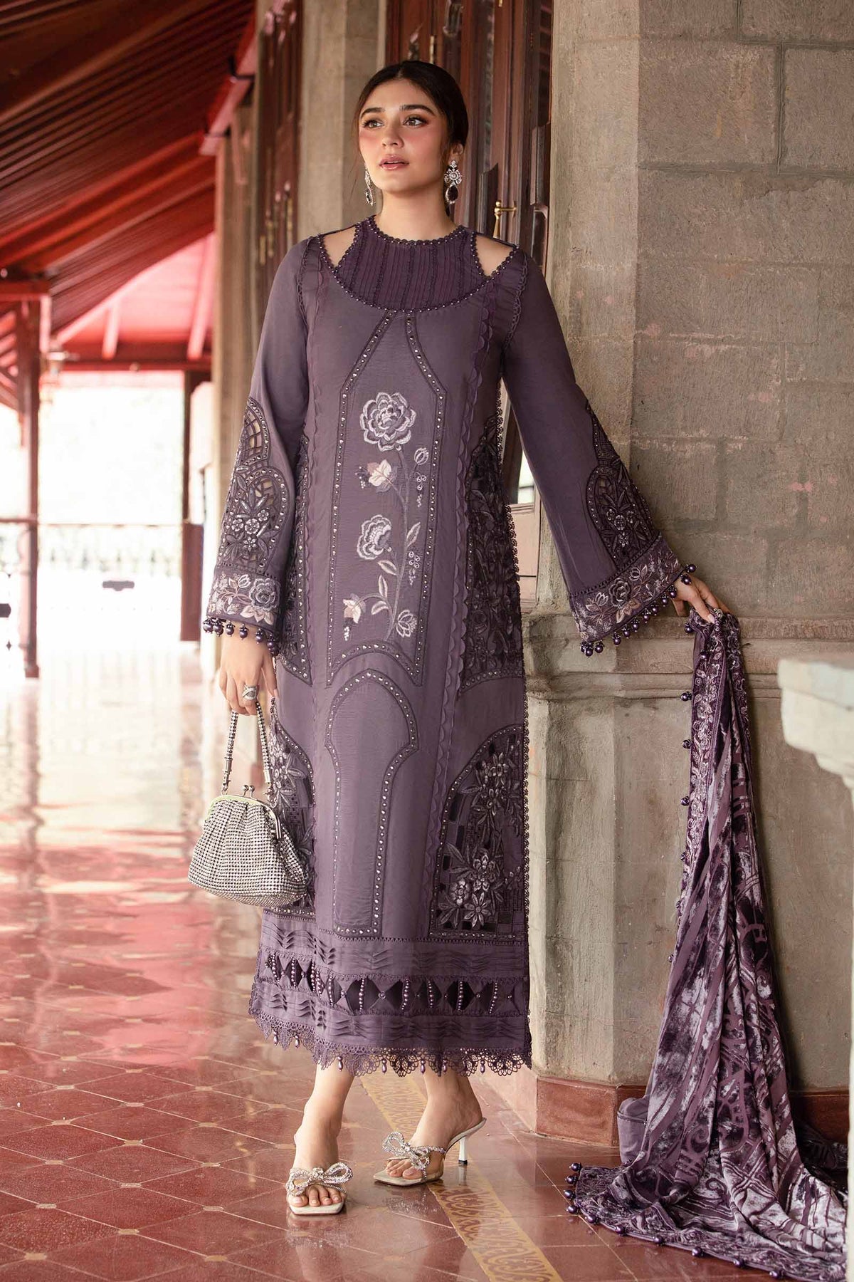 Maria B Winter Luxe collection 2024 - 3 Piece Unstitched Embroidered Linen Suit | DL-1202