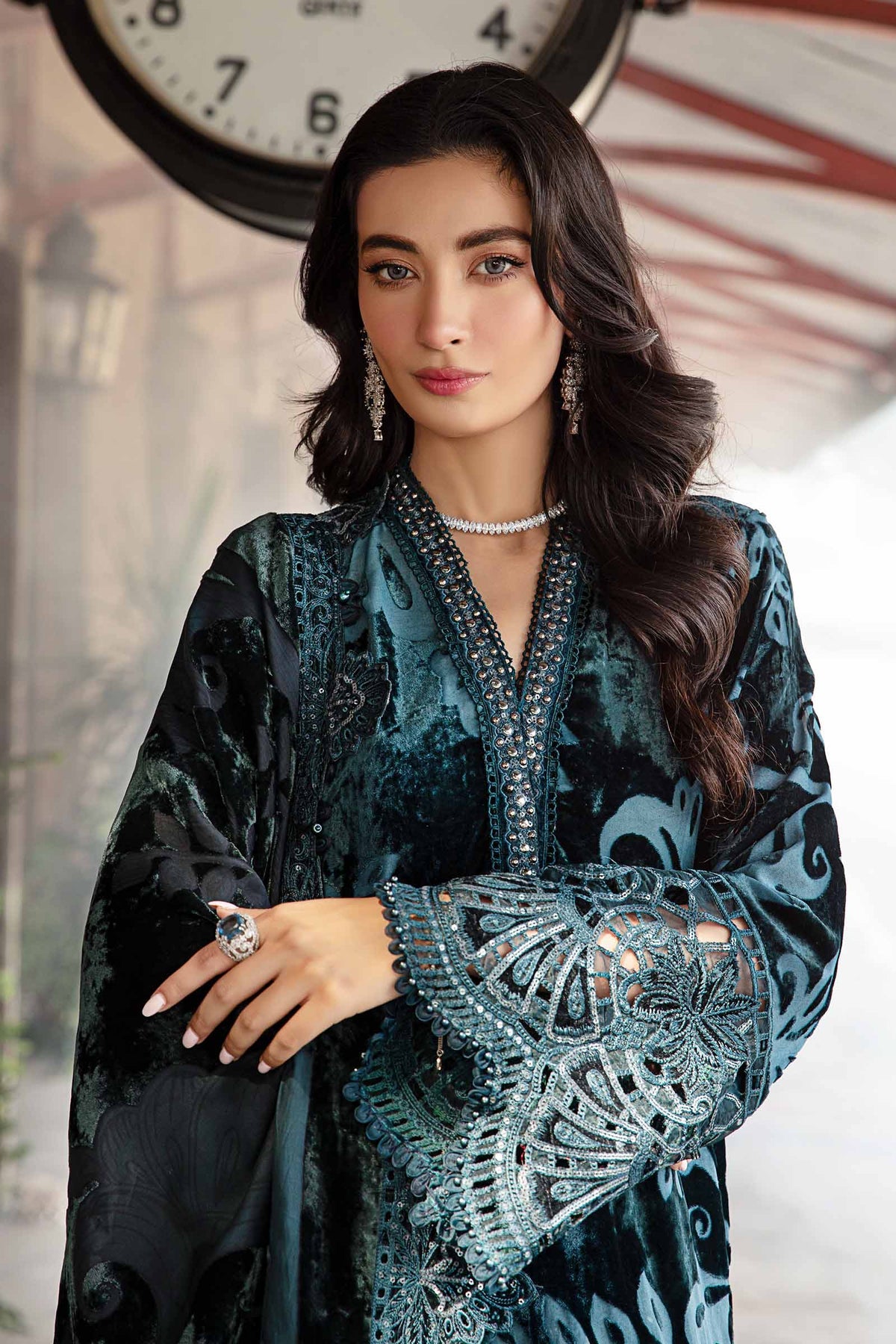 Maria B Winter Luxe collection 2024 - 3 Piece Unstitched Embroidered Palachi Suit | DL-1203