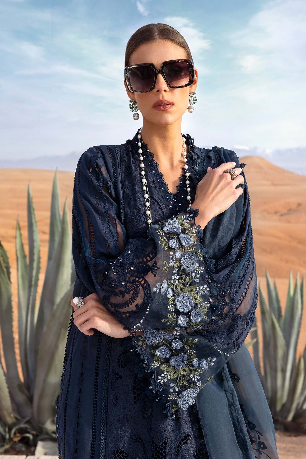 MARIA.B LAWN (D-2504-B)