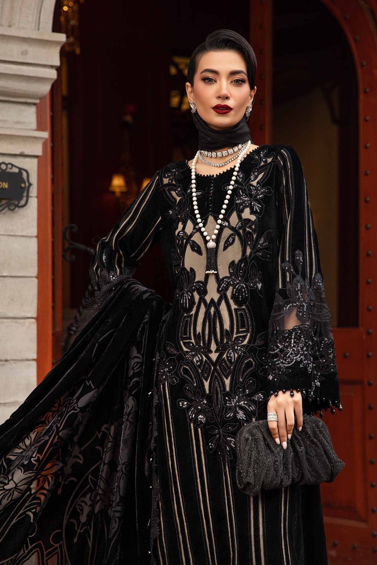 Maria B Winter Luxe collection 2024 - 3 Piece Unstitched Embroidered Velvet Suit | DL-1205