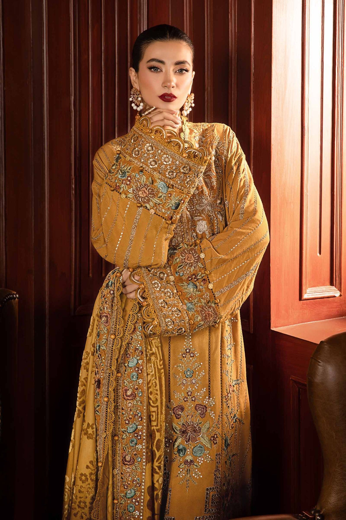 Maria B Winter Luxe collection 2024 - 3 Piece Unstitched Embroidered Twill Linen Suit | DL-1207
