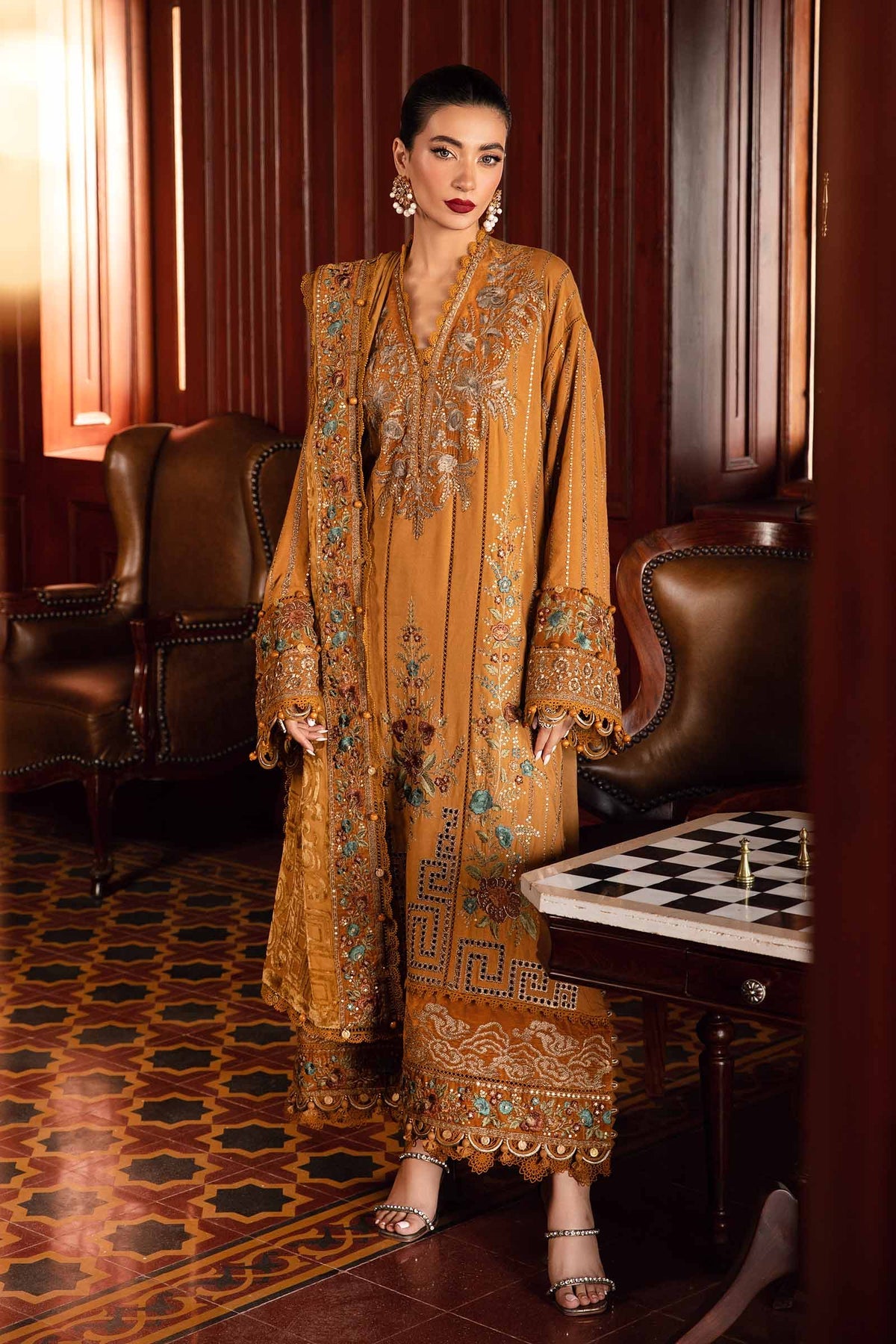 Maria B Winter Luxe collection 2024 - 3 Piece Unstitched Embroidered Twill Linen Suit | DL-1207