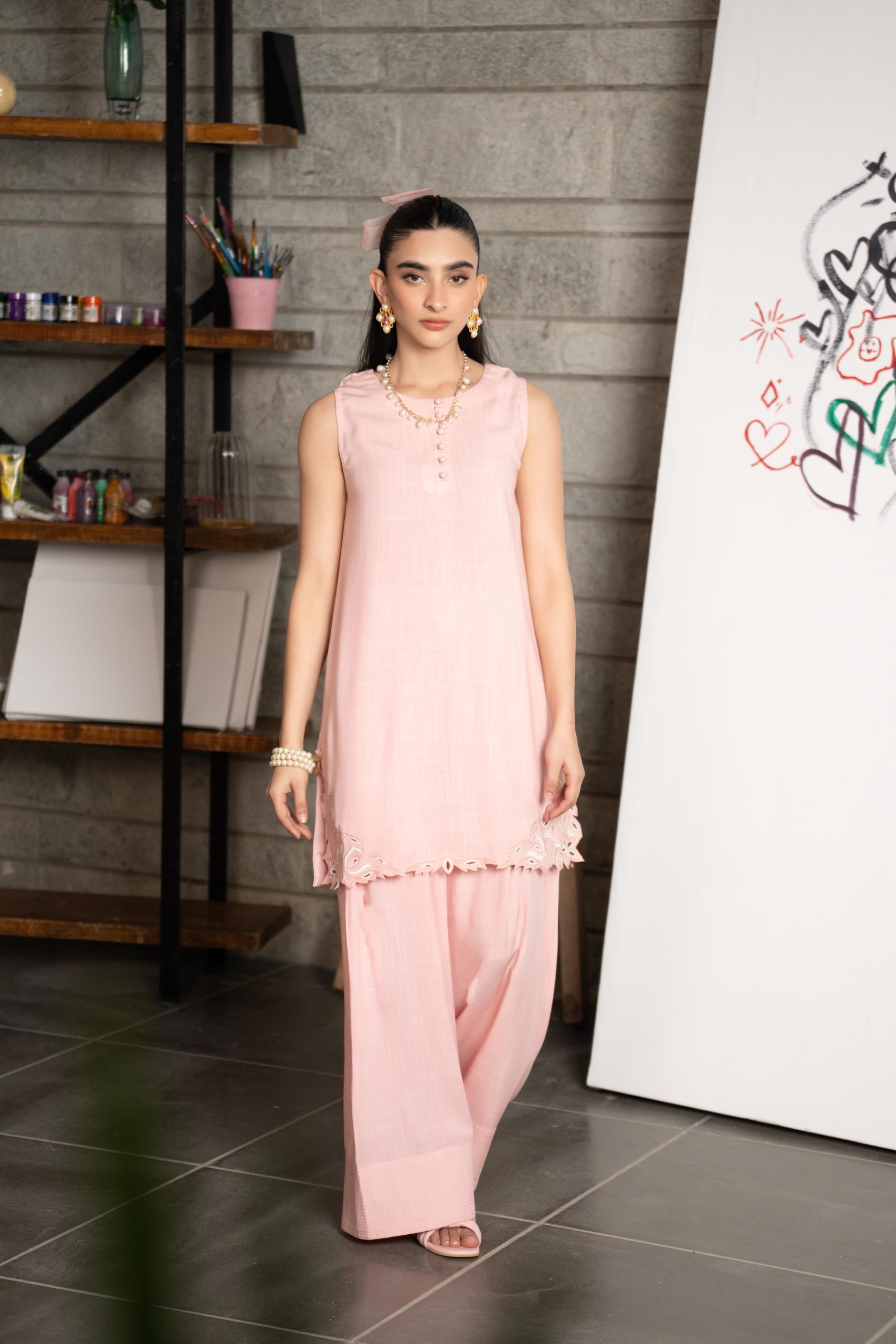 BLUSH ELEGANCE