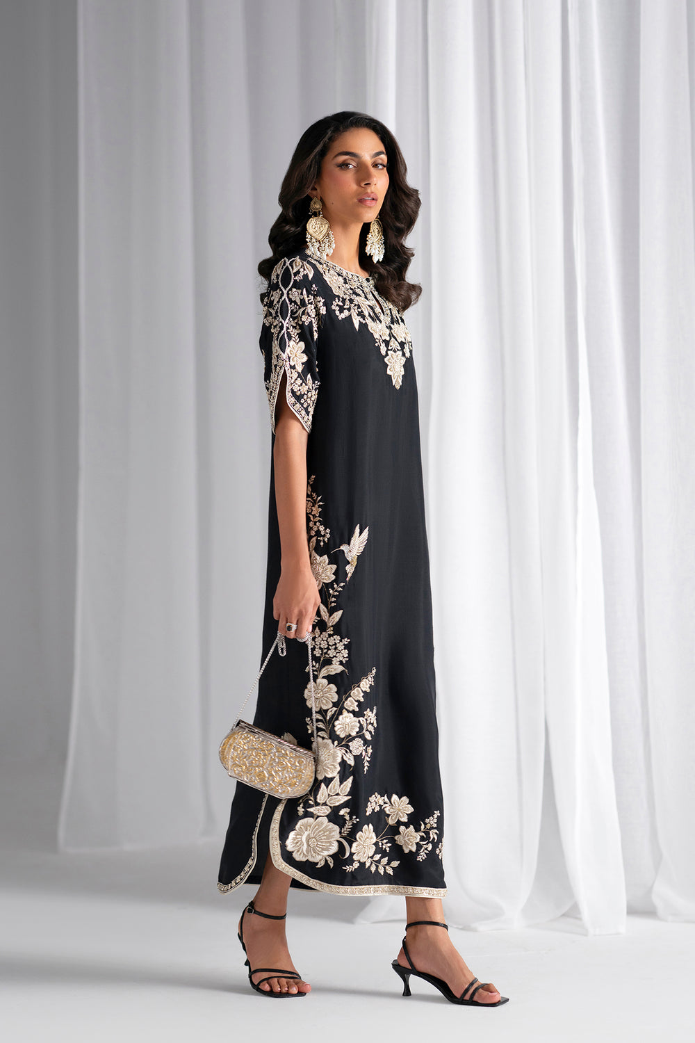 BLACK | E0905/104/901