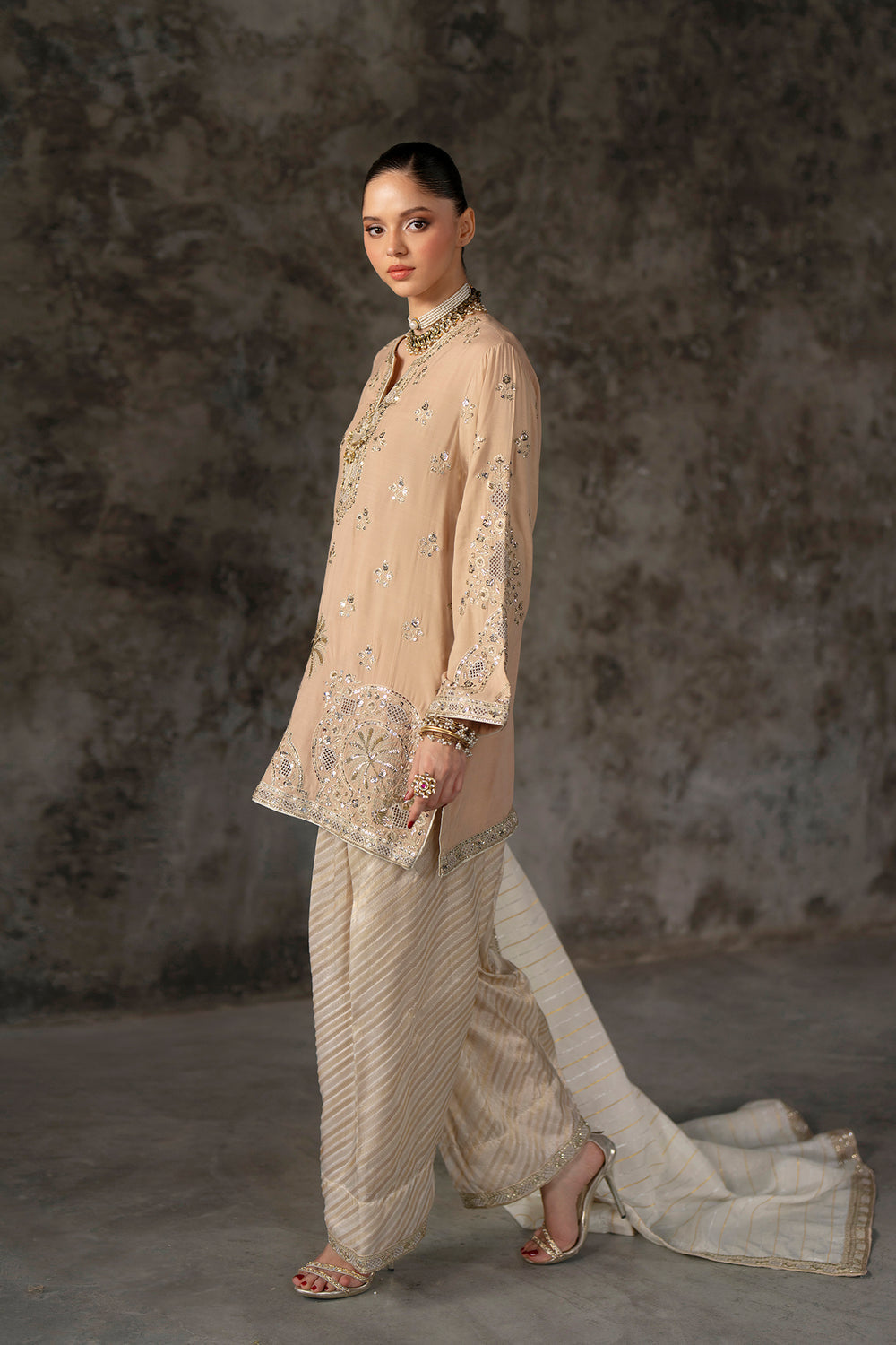 BEIGE | E1012/104/113
