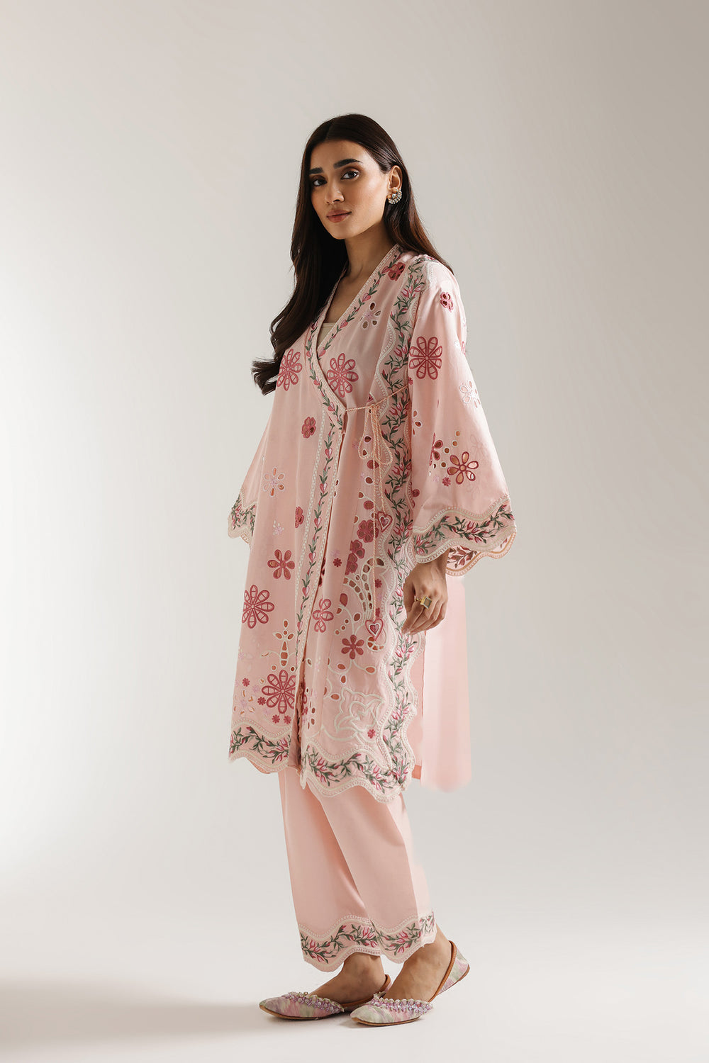 EMBROIDERED SUIT (E3211/103/328)