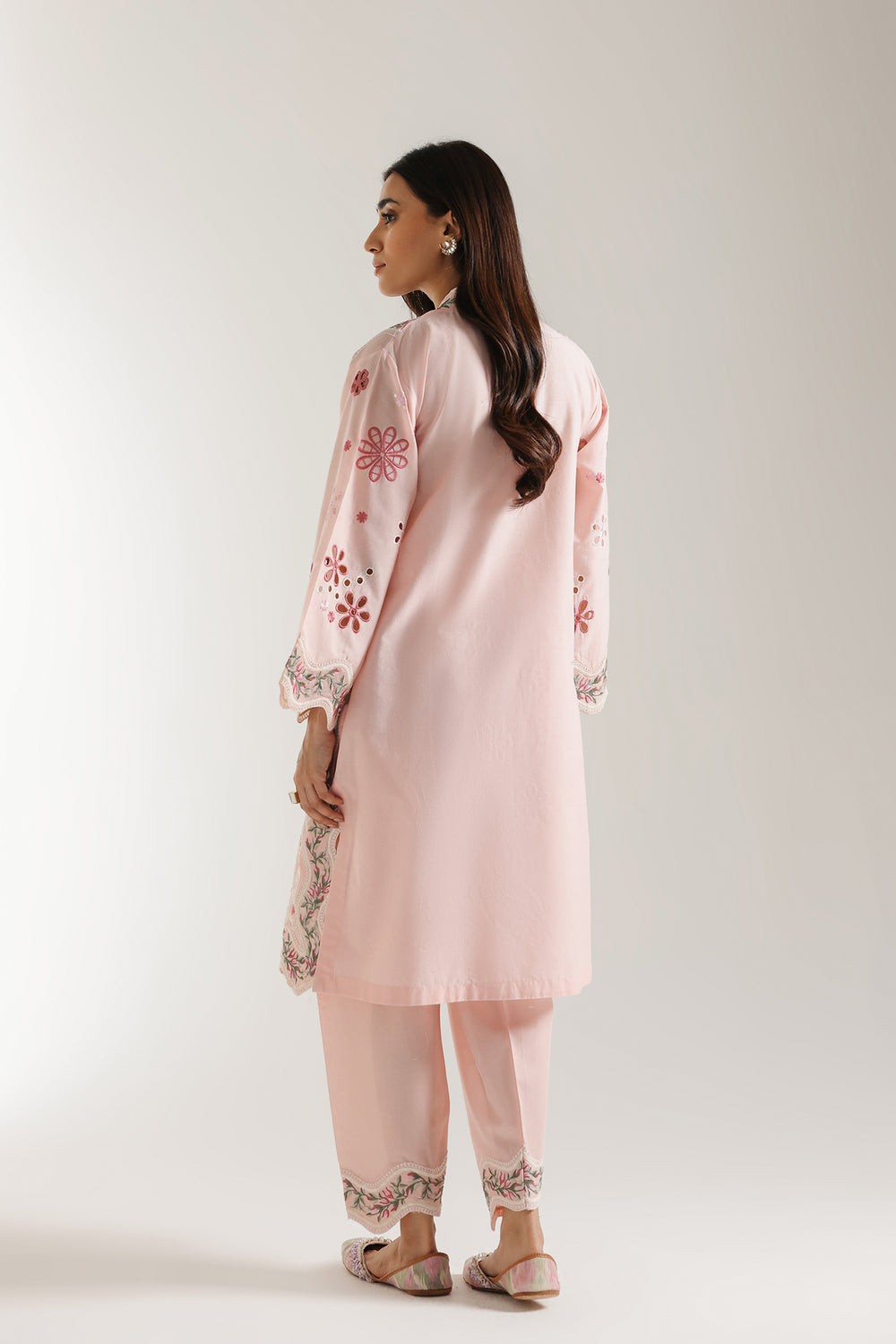 EMBROIDERED SUIT (E3211/103/328)