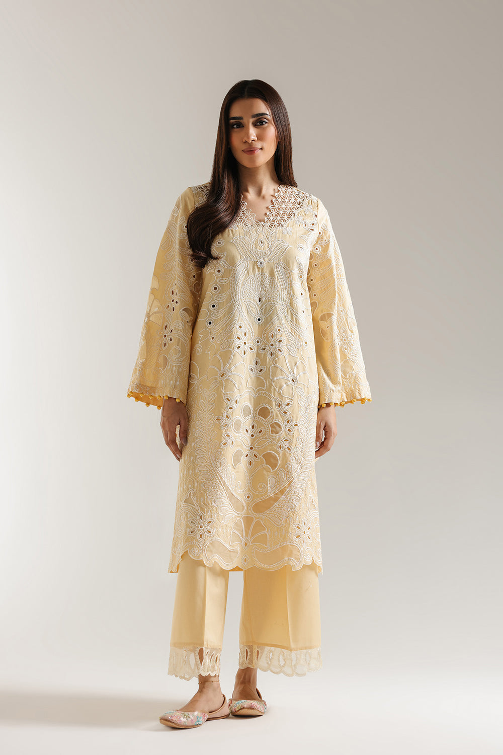 EMBROIDERED SUIT (E3324/103/115)