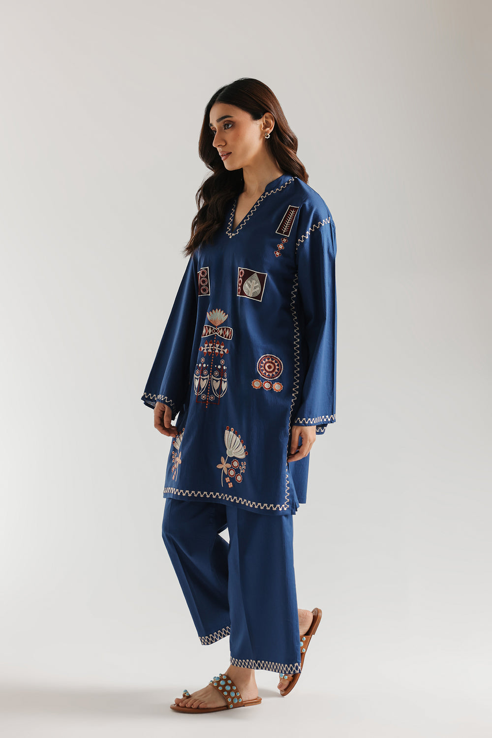 PERSIAN BLUE | E7552/102/627