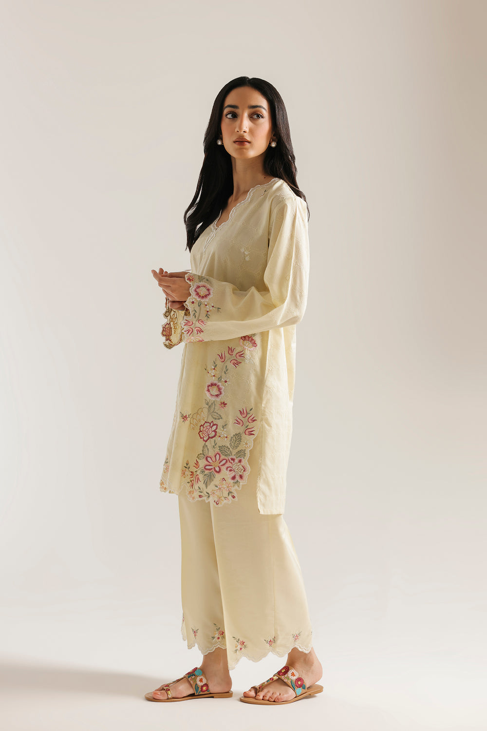 YELLOW BEIGE | E7847/102/110