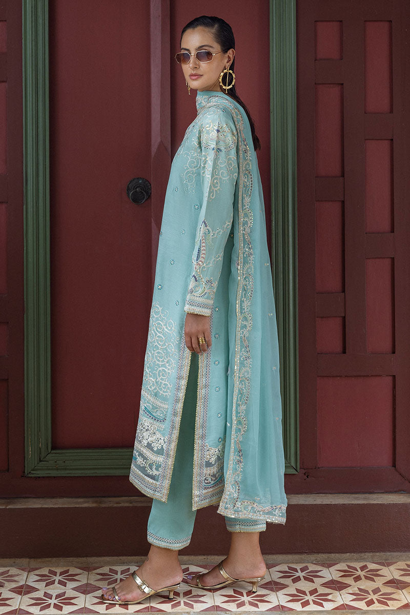 FREYELLE – Rupika Khanna