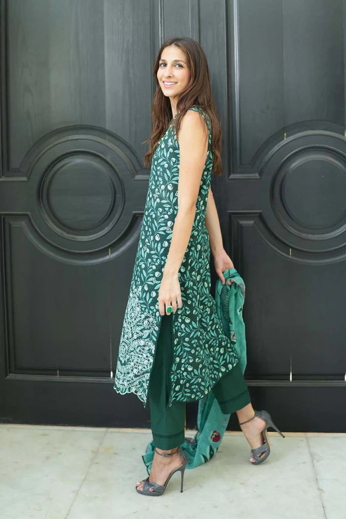 EMBROIDERED LAWN 3 PIECE