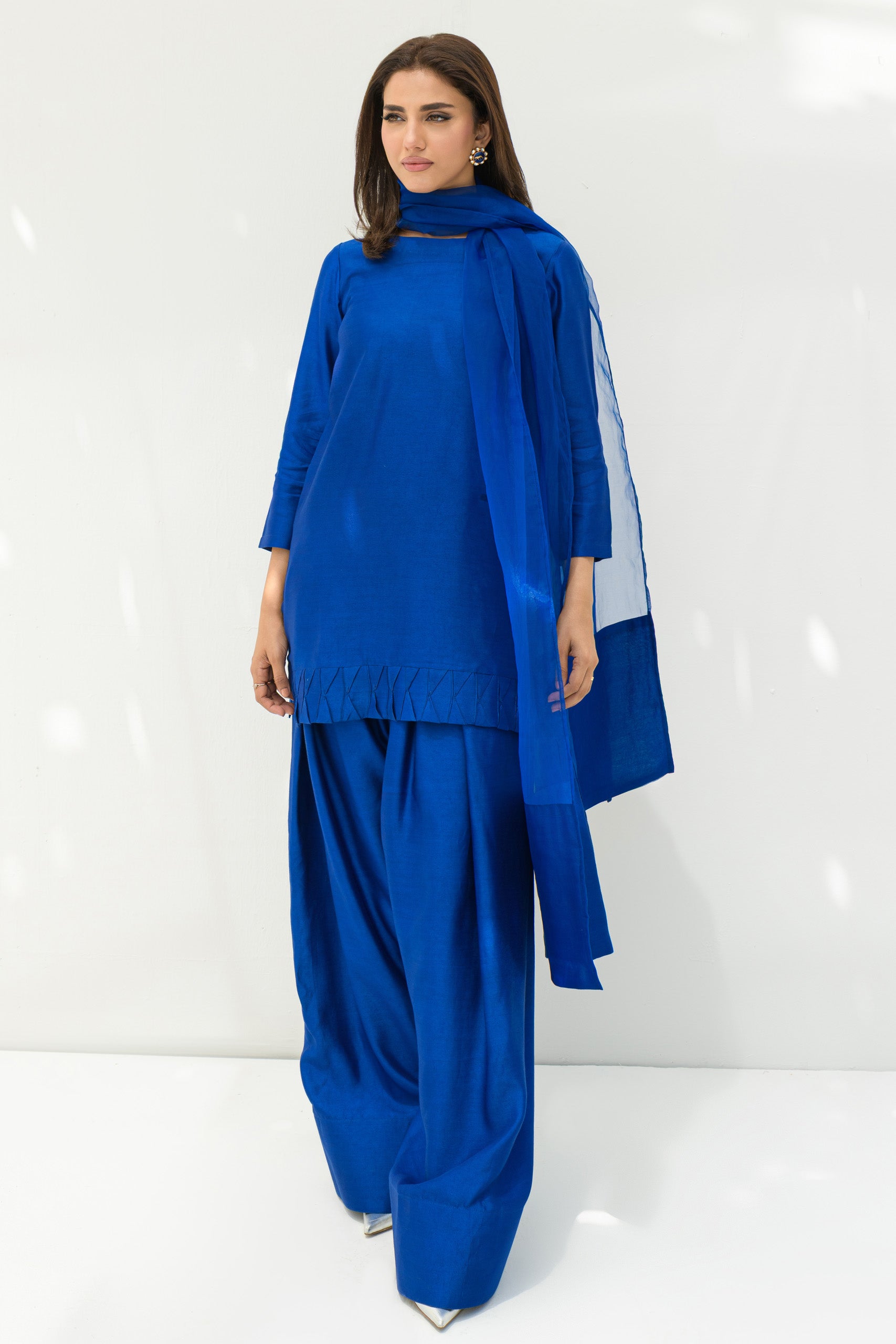 ELECTRIC BLUE ZONA