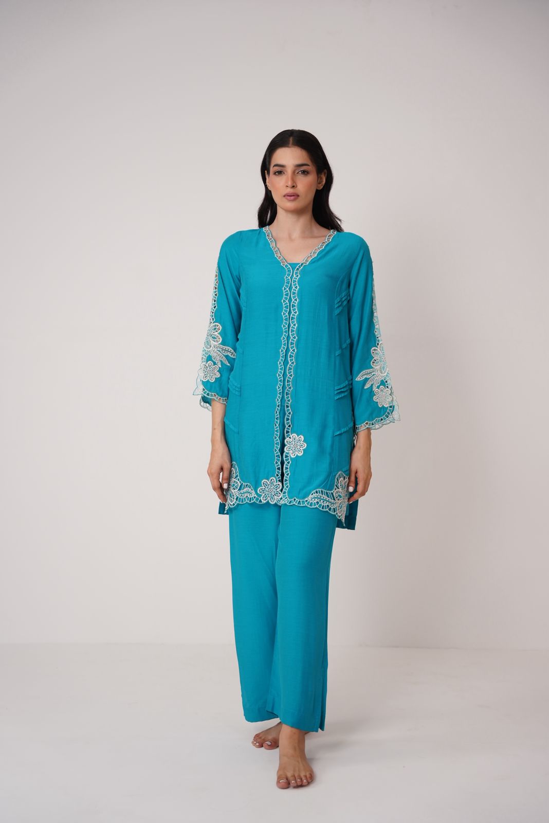 BLUE TRUFFLE  MATCHING SET