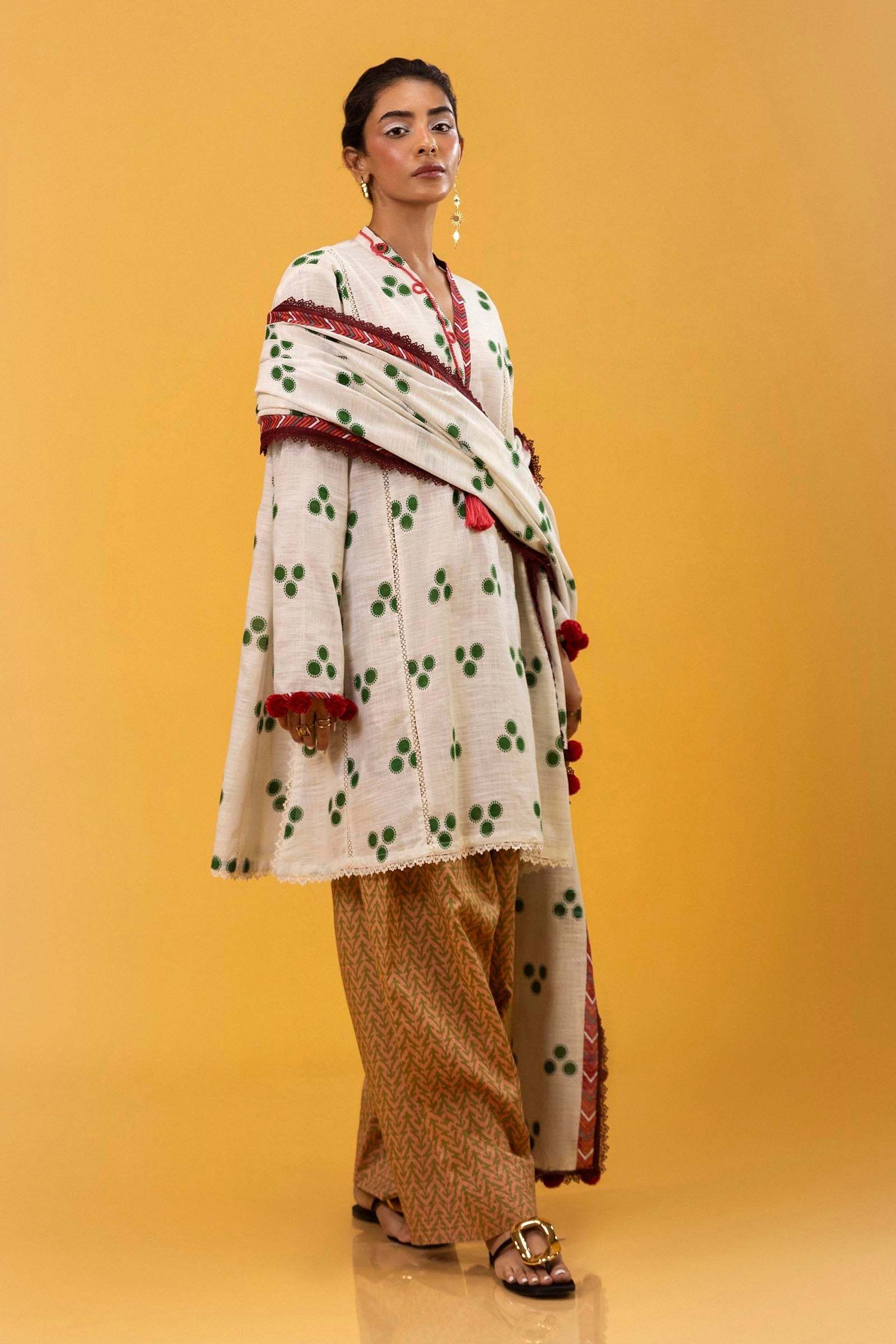 Sana Safinaz Winter Luxury 2024 (MAHAY) -H243-001B-3CQ