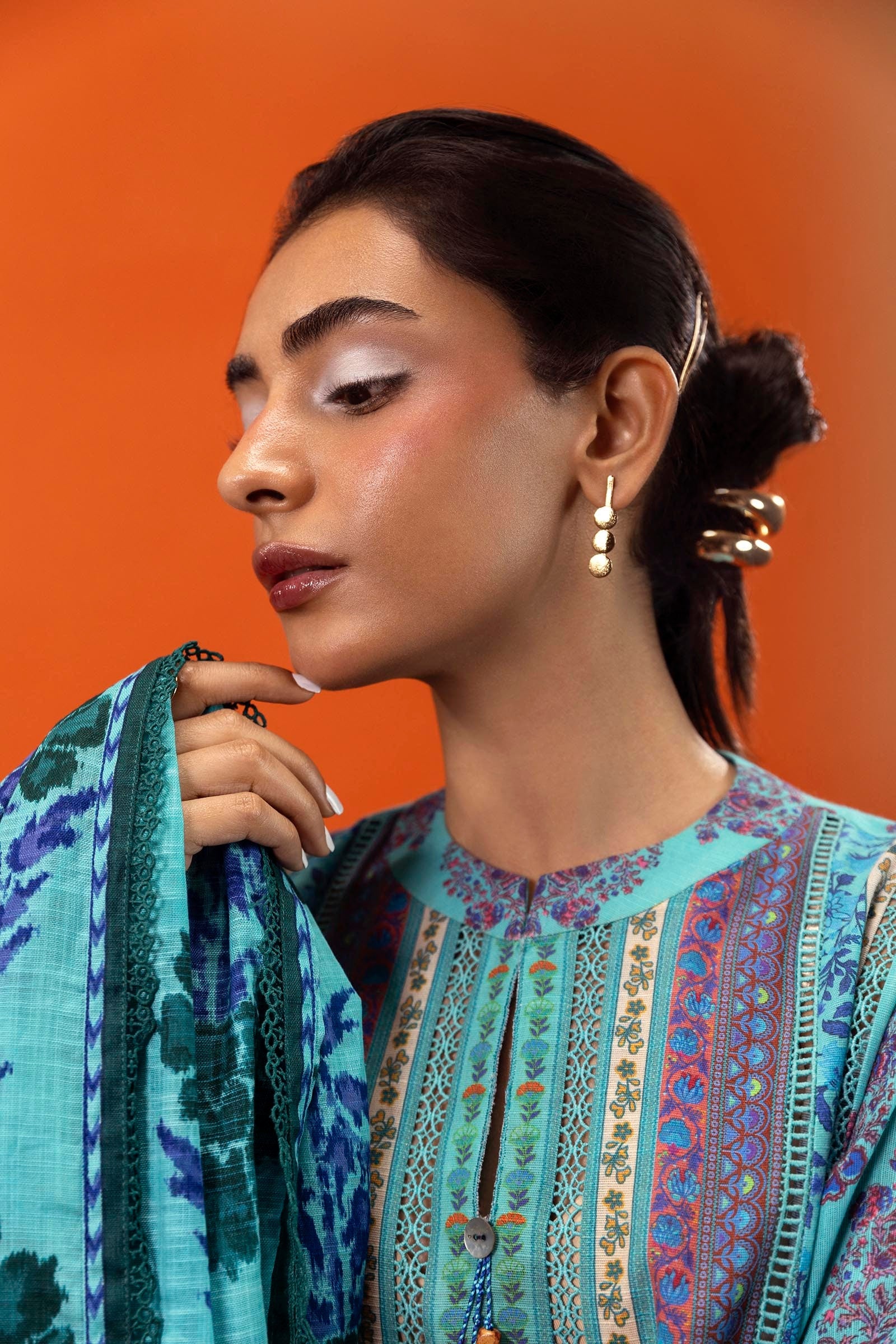 Sana Safinaz Winter Luxury 2024 (MAHAY) - H243-003B-2Q