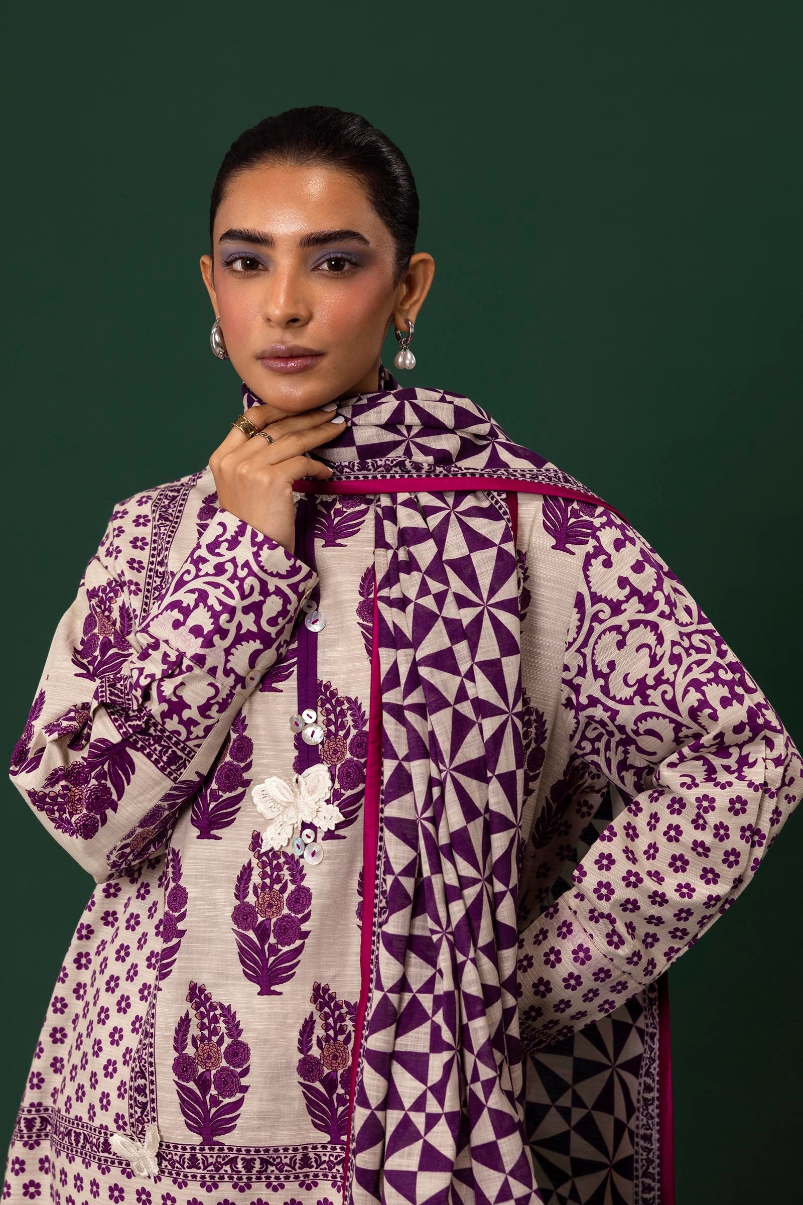 Sana Safinaz Winter Luxury 2024 (MAHAY) - H243-009A-3CQ