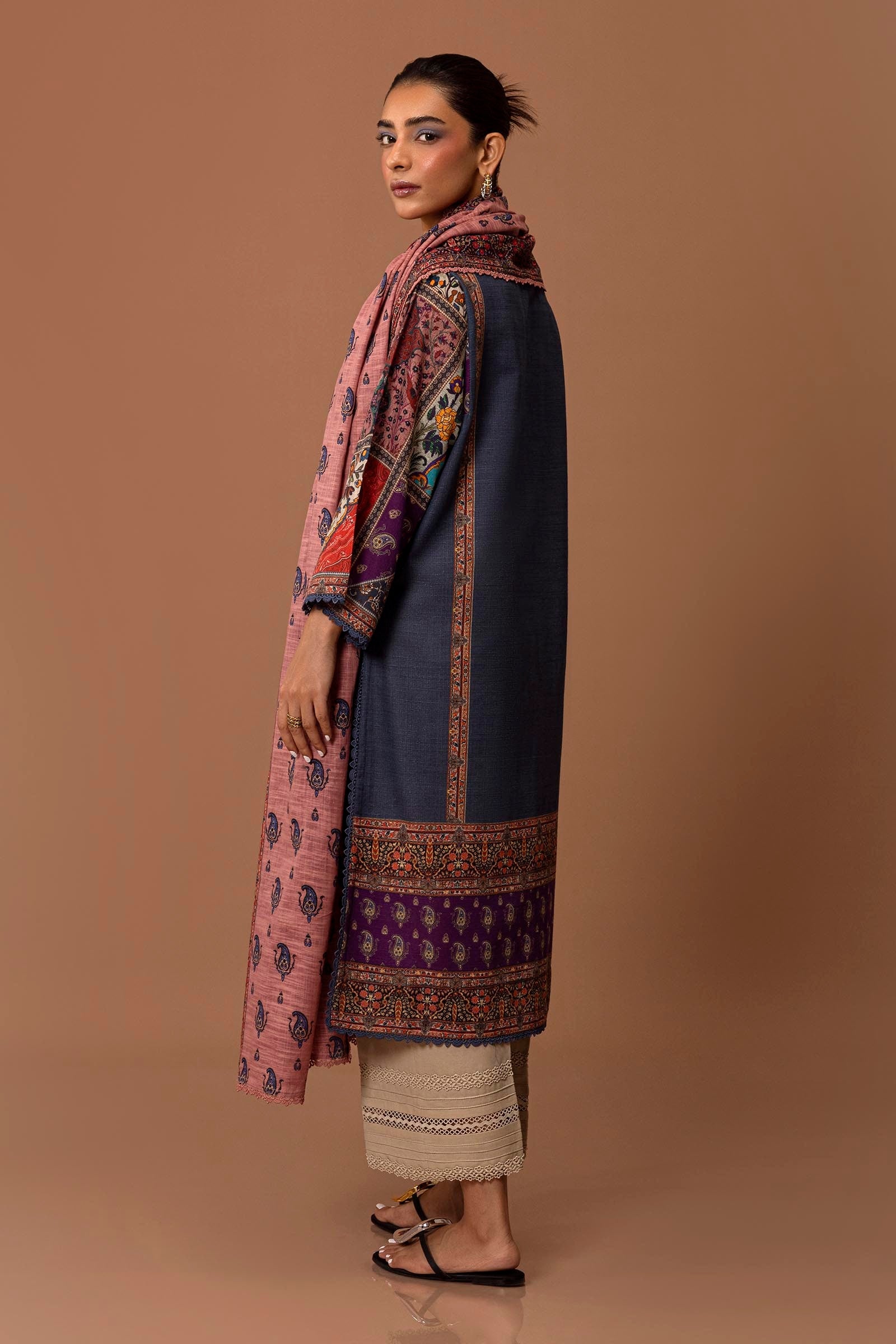 Sana Safinaz Winter Luxury 2024 (MAHAY) - H243-019B-2BQ
