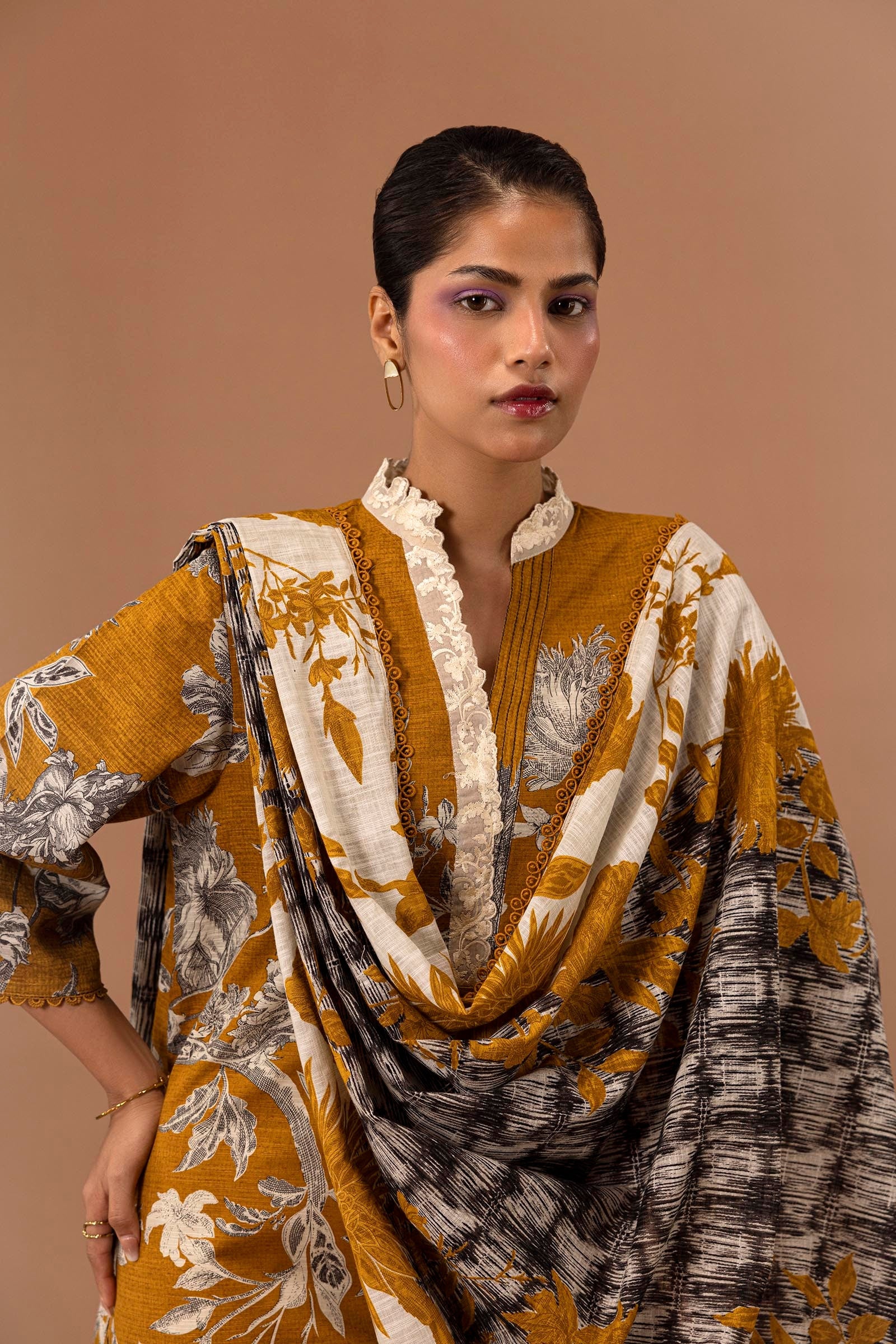 Sana Safinaz Winter Luxury 2024 (MAHAY) - H243-023B-2BQ