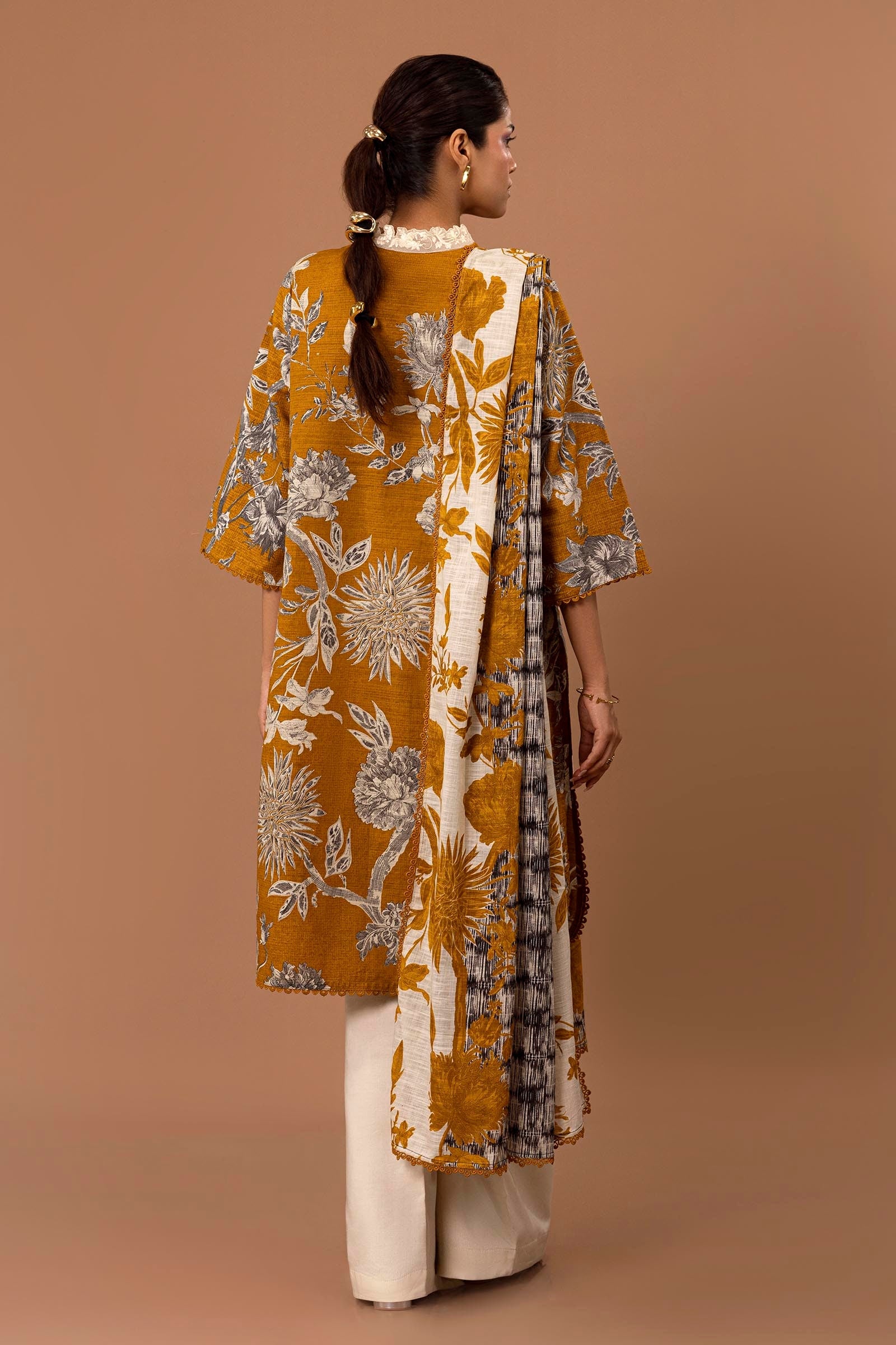 Sana Safinaz Winter Luxury 2024 (MAHAY) - H243-023B-2BQ