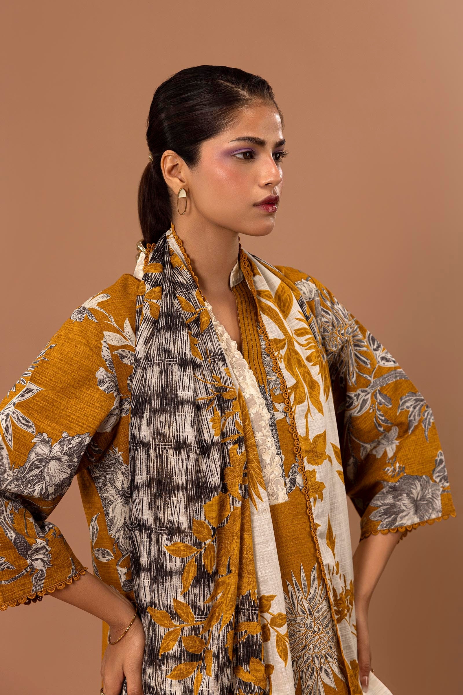 Sana Safinaz Winter Luxury 2024 (MAHAY) - H243-023B-2BQ