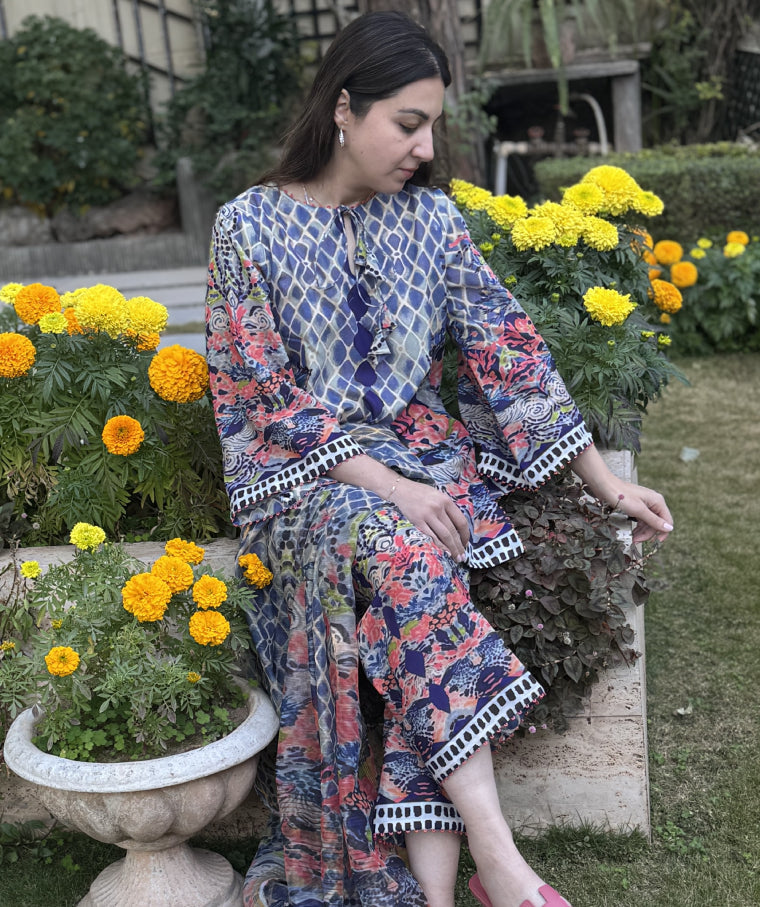 BLUE CORAL WAVE - UNSTITCHED