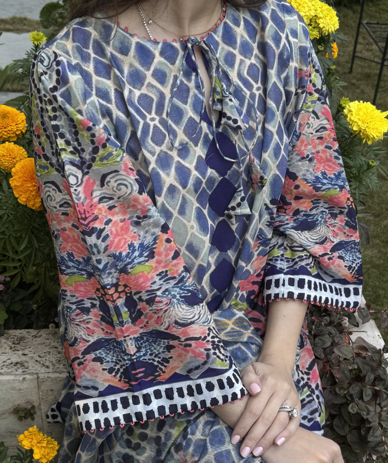 BLUE CORAL WAVE - UNSTITCHED