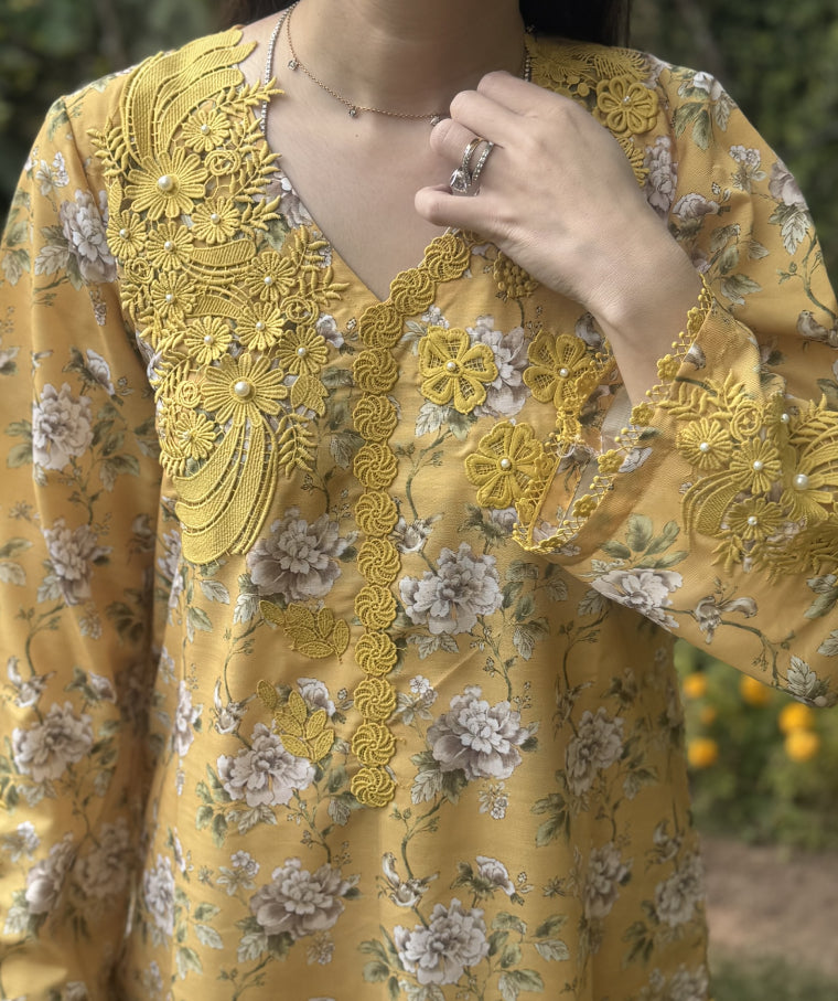 SAFFRON DREAMS - UNSTITCHED