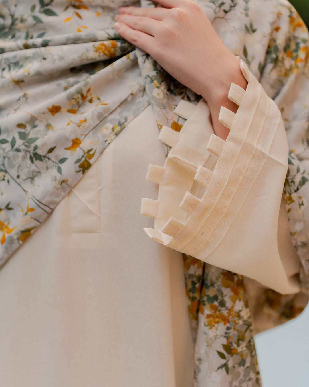 BIRCH WHITE SHADOW SET