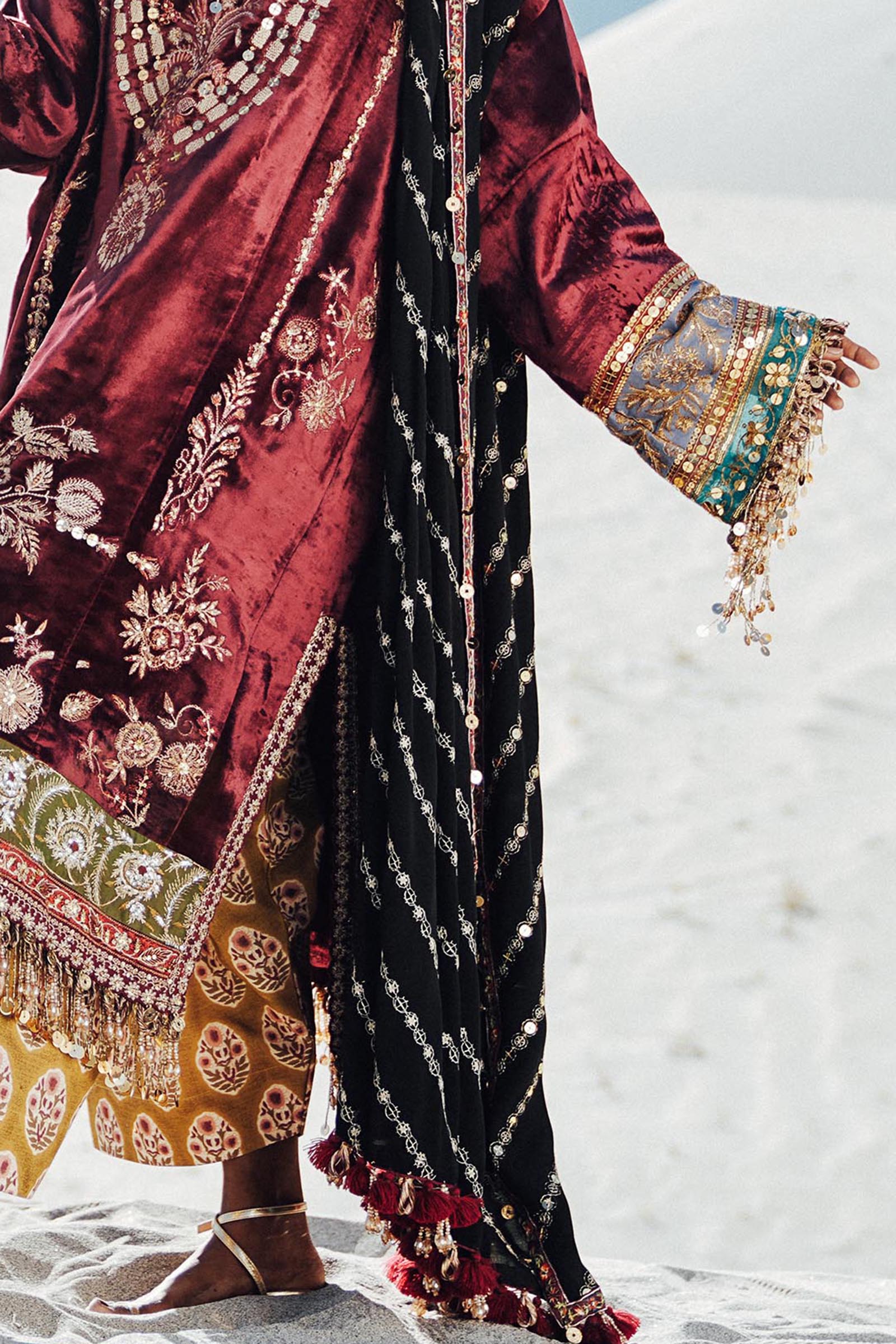 Sana Safinaz Winter Luxury'24 - V241-002-3CP